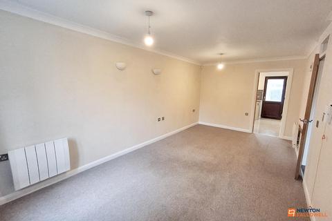 2 bedroom terraced bungalow for sale, Bradegate Drive, Dogsthorpe, Peterborough, PE1