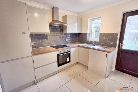 2 bedroom terraced bungalow for sale, Bradegate Drive, Dogsthorpe, Peterborough, PE1