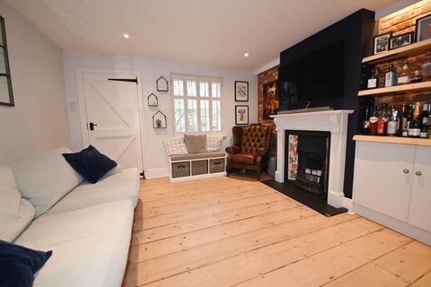 80 Second Cross Road, Twickenham, TW2 5RA