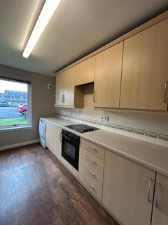 2 bedroom flat to rent, Garry Place, Pitlochry PH16