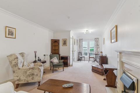 2 bedroom retirement property for sale, Queen Street, Hitchin, SG4