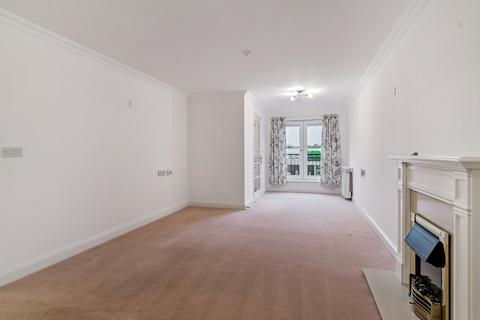 undefined, Queen Street, Hitchin, SG4