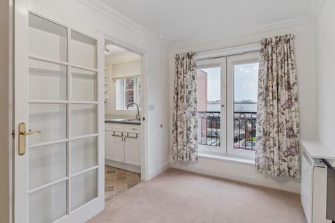 undefined, Queen Street, Hitchin, SG4