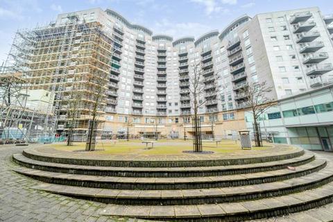 2 bedroom flat for sale, Basingstoke,  Hampshire,  RG21