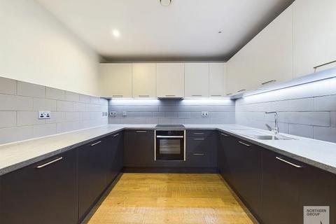 2 bedroom apartment to rent, Apt 22 :: One Cutting Room