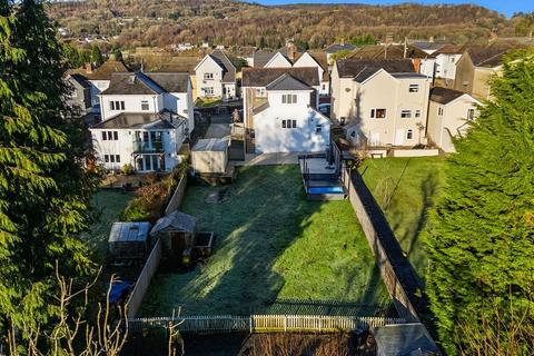 3 bedroom detached house for sale, Gwyn Street, Swansea SA8