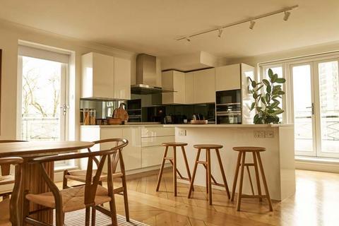 5 bedroom penthouse to rent, Randolph Avenue, Little Venice, W9