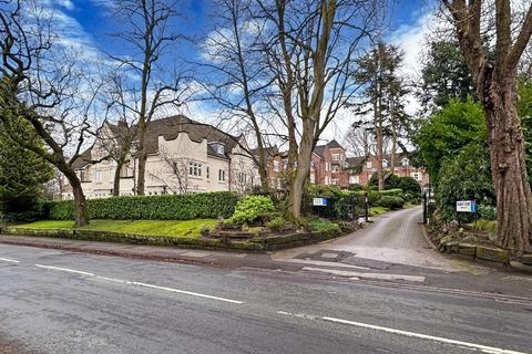 2 bedroom apartment for sale, Grove Lane, Hale, Altrincham
