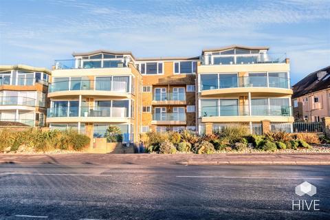 3 bedroom flat for sale, Boscombe Overcliff Drive, Bournemouth BH5