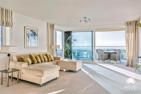 3 bedroom flat for sale, Boscombe Overcliff Drive, Bournemouth BH5