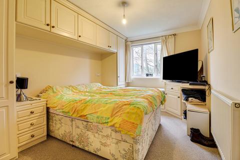 2 bedroom flat for sale, Abbey Mill Lane, St. Albans, Hertfordshire, AL3