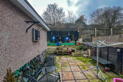 3 bedroom semi-detached house for sale, Avon Road, Pill, Bristol, Somerset, BS20