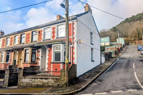 3 bedroom end of terrace house for sale, Llwynon Road, Abertillery