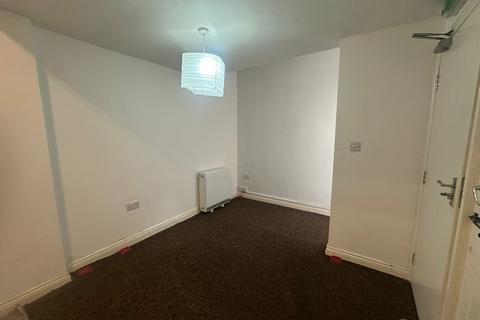 1 bedroom flat to rent, Aylestone Road, Leicester LE2