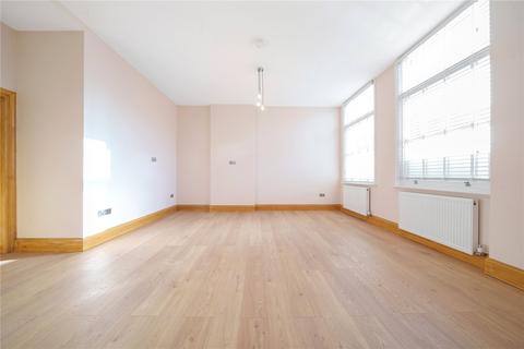 2 bedroom apartment for sale, High Street, Bushey, Hertfordshire