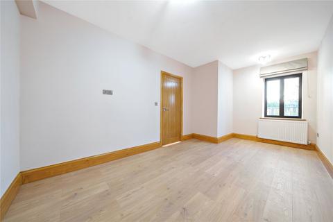 2 bedroom apartment for sale, High Street, Bushey, Hertfordshire