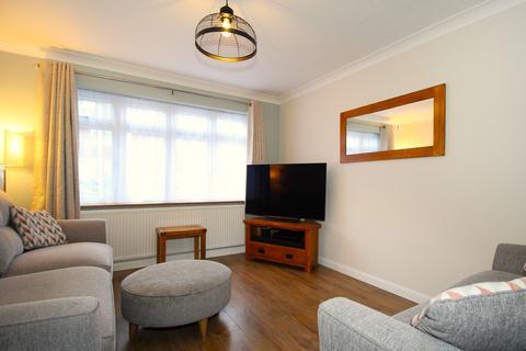 38 Stoke Road, Rainham, RM13 9SF