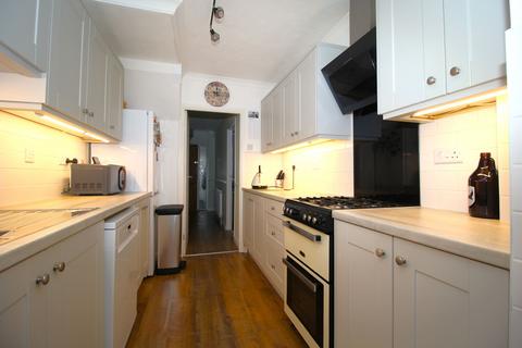 38 Stoke Road, Rainham, RM13 9SF