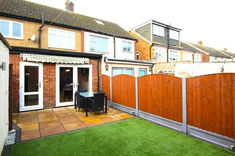 38 Stoke Road, Rainham, RM13 9SF