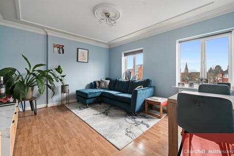 3 bedroom flat for sale, Western Avenue, Acton, W3