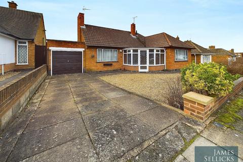 2 bedroom detached bungalow for sale, Oakside Crescent, Evington, Leicester