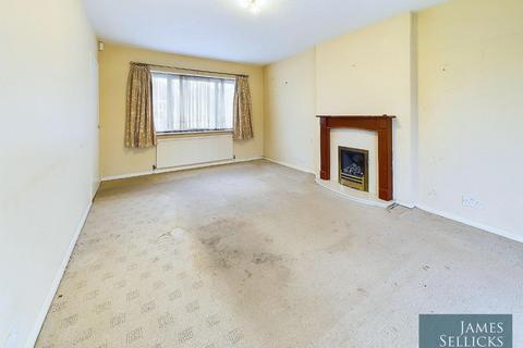 2 bedroom detached bungalow for sale, Oakside Crescent, Evington, Leicester