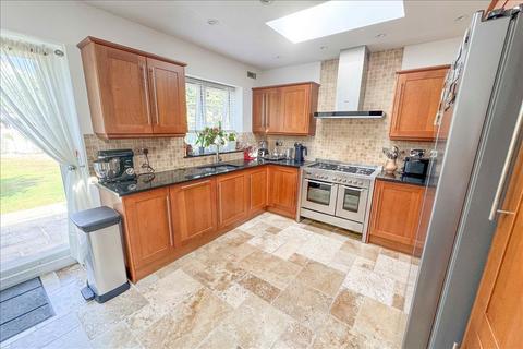 54 Helen Avenue, Feltham, TW14 9LB