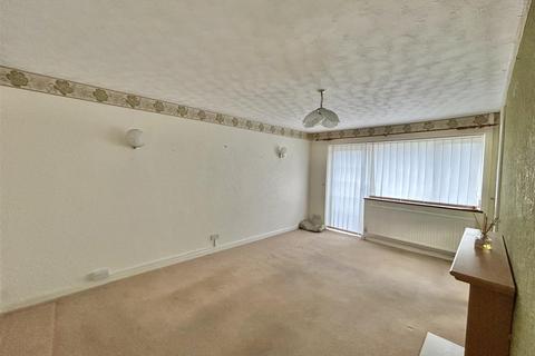 2 bedroom semi-detached house for sale, Windsor Drive, Gloucester GL4