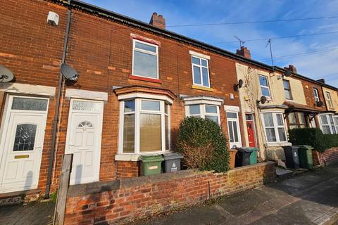 2 bedroom terraced house to rent, Derby Street, Walsall, WS2 7BH