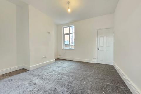 2 bedroom terraced house to rent, Derby Street, Walsall, WS2 7BH