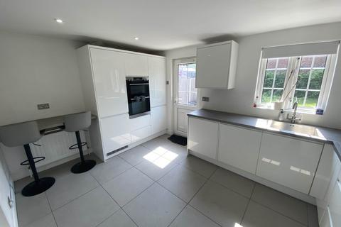 3 bedroom semi-detached house for sale, Robeson Way, Borehamwood
