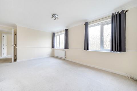 2 bedroom apartment for sale, Ellen Drive, Fleet, Hampshire, GU51