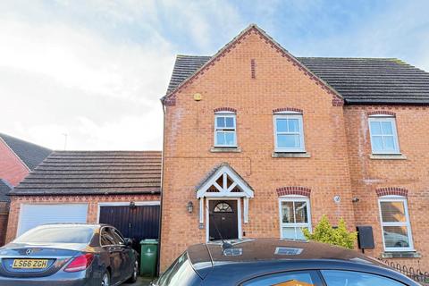 3 bedroom semi-detached house for sale, The Oaks, Northampton NN4