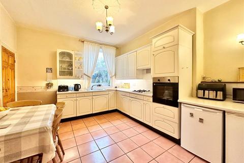 2 bedroom terraced house for sale, Mellor Road, High Peak SK22