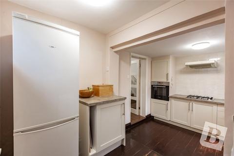 32 Cloverly Road, Ongar, CM5 9BY