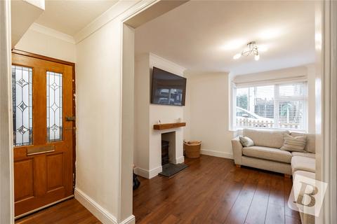 32 Cloverly Road, Ongar, CM5 9BY