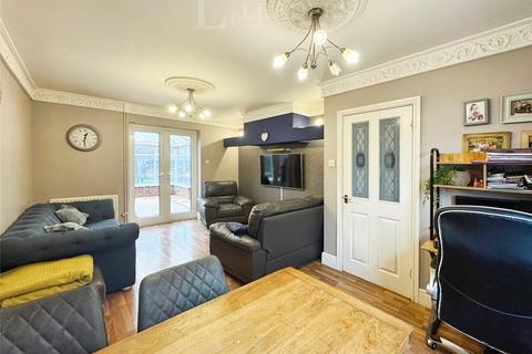 4 bedroom semi-detached house for sale, Alan Moss Road, Loughborough, Leicestershire