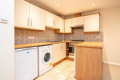 1 bedroom flat for sale, Wivelsfield, Eaton Bray, LU6 2JQ