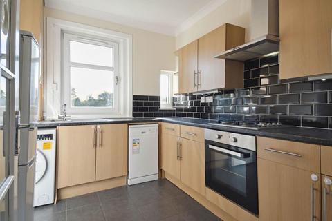 3 bedroom flat for sale, Dunterlie Avenue, Knightswood Glasgow G13