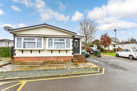 1 bedroom park home for sale, Bonehurst Road, Horley, Surrey