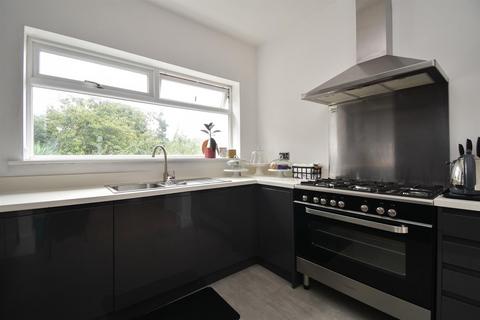 4 bedroom end of terrace house for sale, Old London Road, Hastings