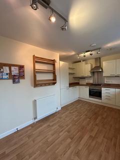 2 bedroom flat to rent, Jubilee Place, Pitlochry PH16