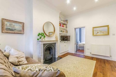 2 bedroom flat for sale, Richmond Crescent, Barnsbury, London, N1