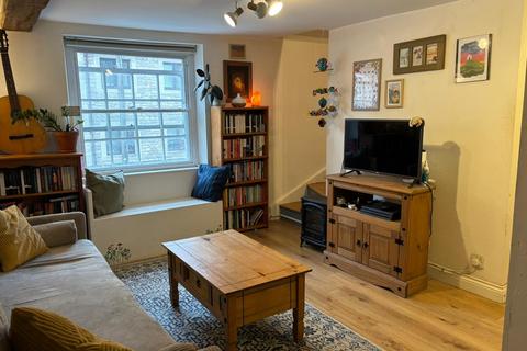 1 bedroom flat for sale, St Thomas Street, Wells, BA5