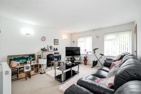 1 bedroom retirement property for sale, Riverside Court, North Chingford