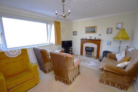 3 bedroom detached bungalow for sale, Cefn Y Gader, Morfa Bychan