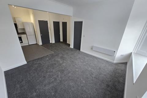 2 bedroom apartment to rent, Hannah Street, ,