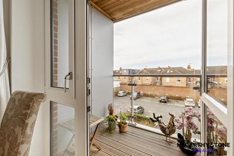 2 bedroom apartment for sale, The Dairy, St. Johns Road, Tunbridge Wells