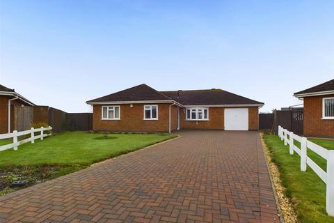 3 bedroom detached bungalow for sale, William Green Close, Sutton-On-Sea LN12