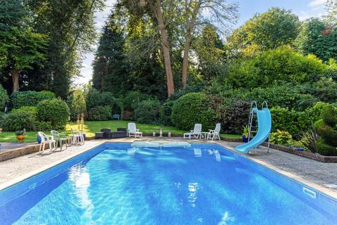 5 bedroom property for sale, Rockfield Road., Oxted RH8